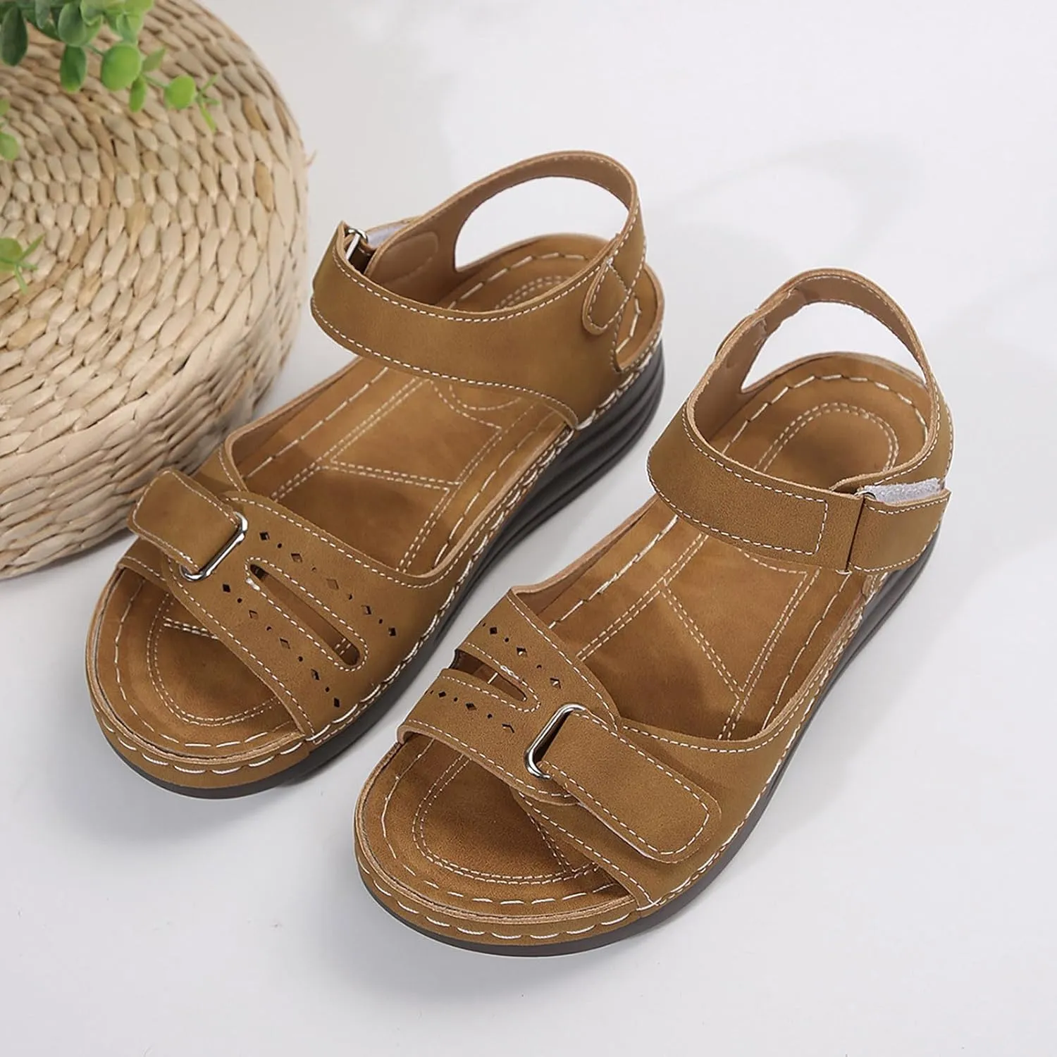Brown Sandals for Women Hiking Comfy Sport Walking Sandal Outdoor Athletic Water Shoes with Three Adjustable Straps Beach Shoe