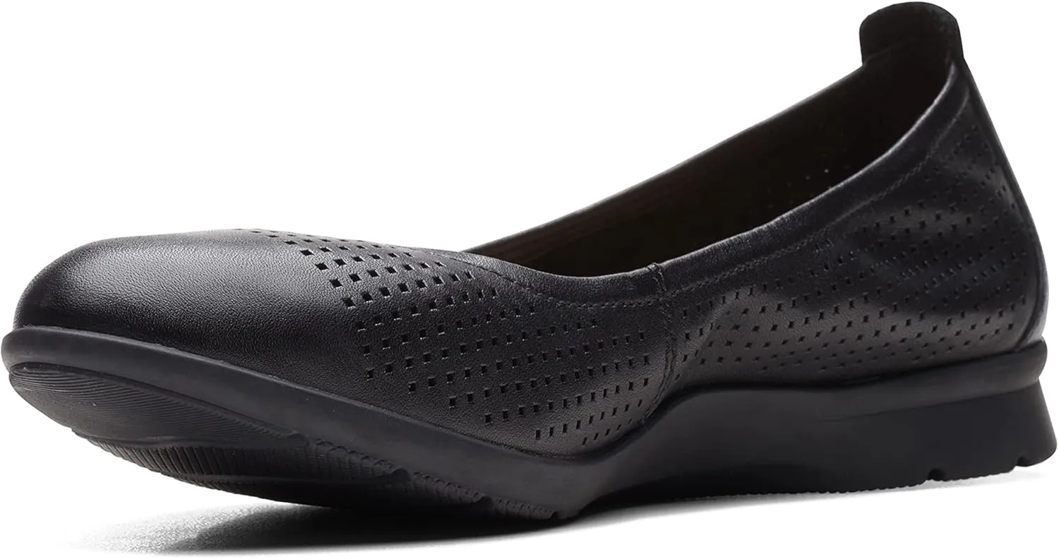 Clarks Women's Jenette Ease Ballet Flat