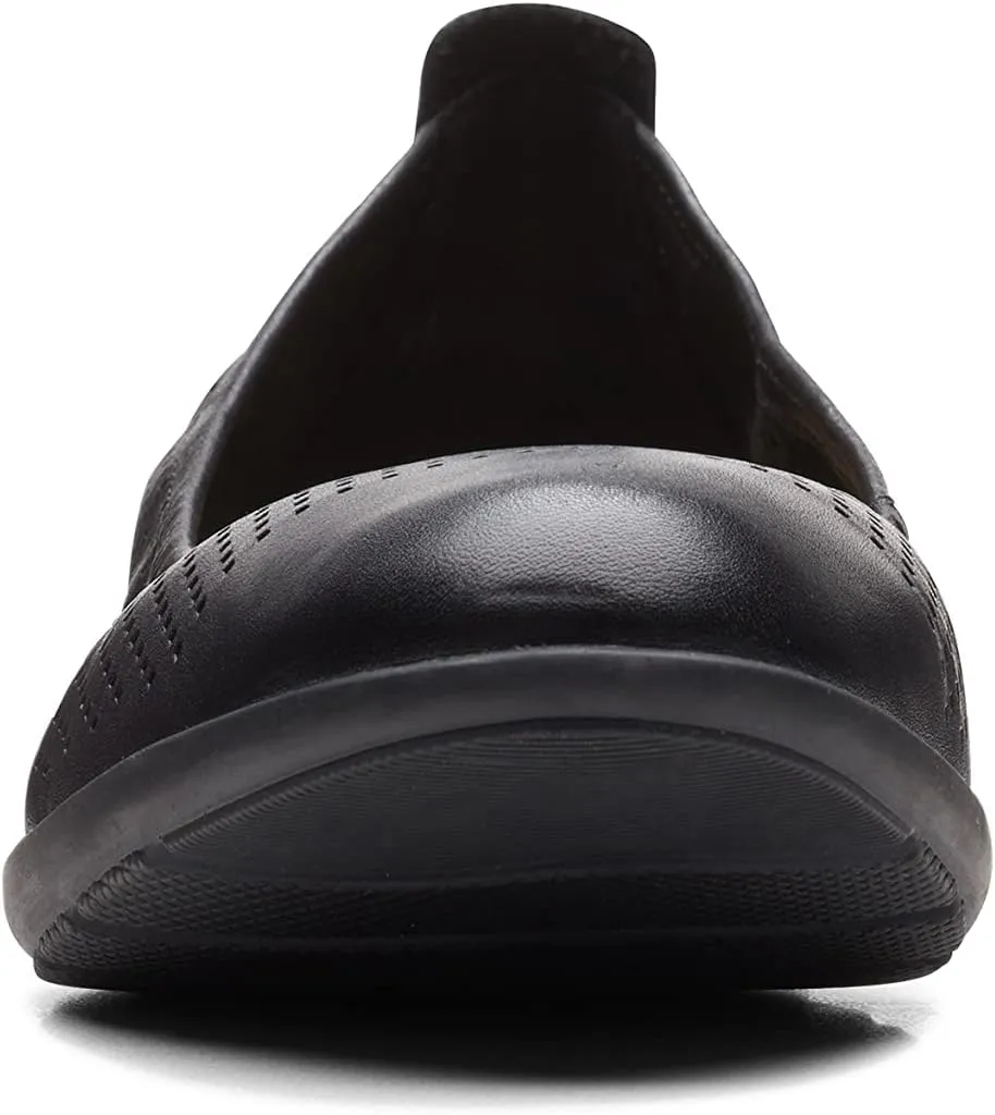Clarks Women's Jenette Ease Ballet Flat