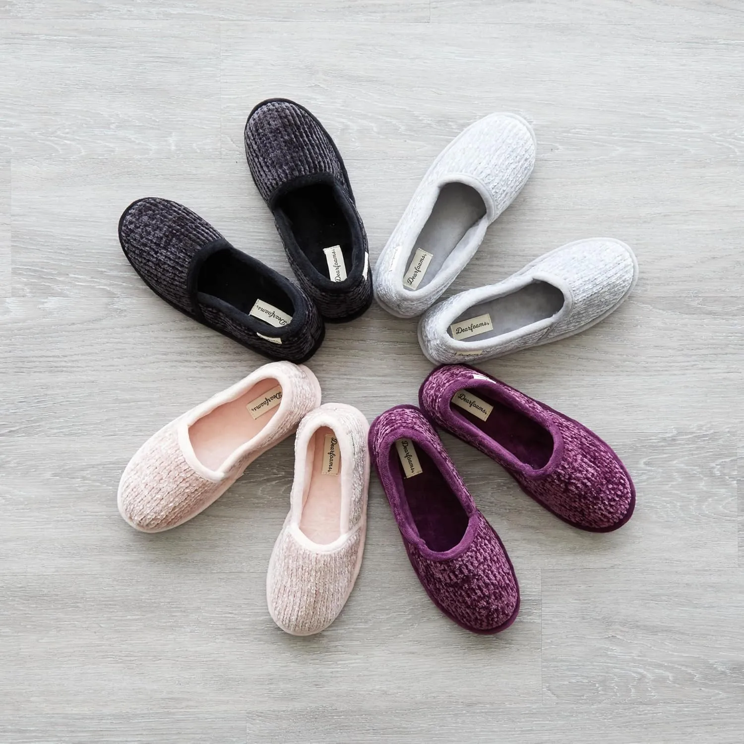 Dearfoams Women's Chenille A-Line Slipper