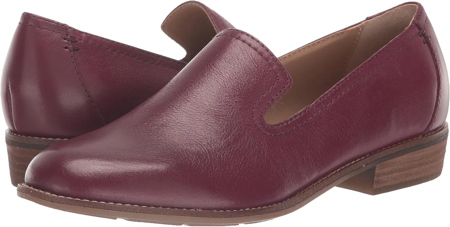 Earth Women's Edna Loafer