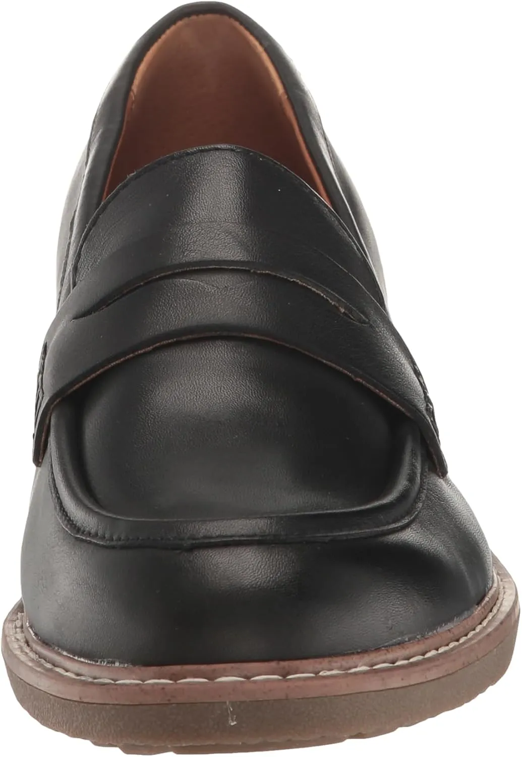 Earth Women's Javas Penny Loafer