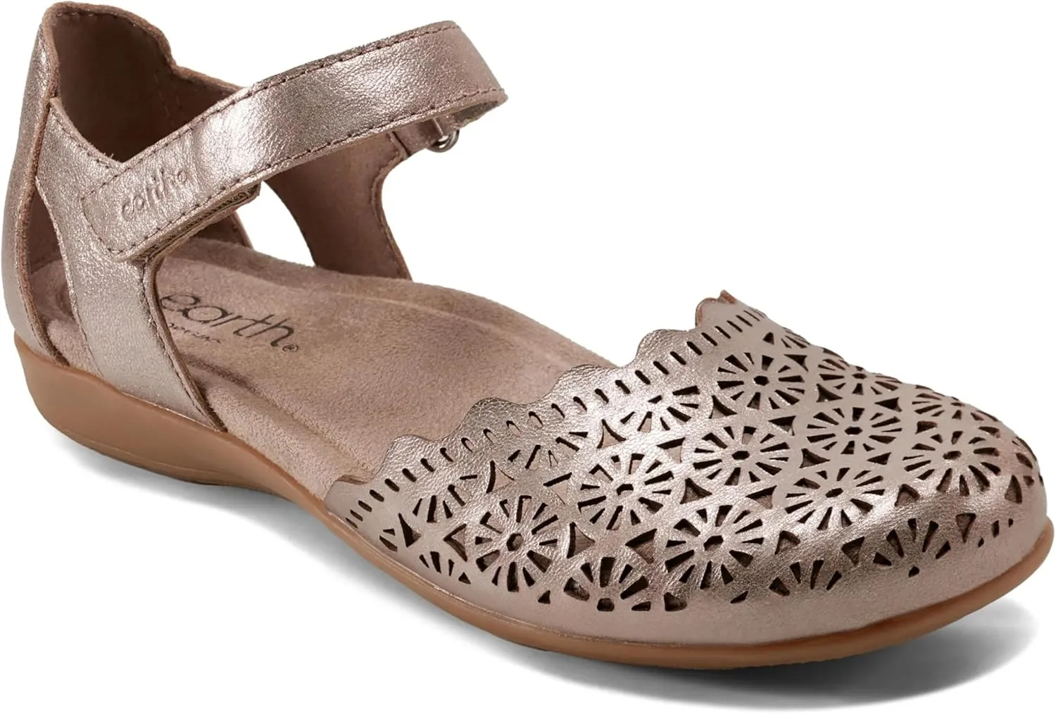 Earth Women's Origins, Bronnie Flat