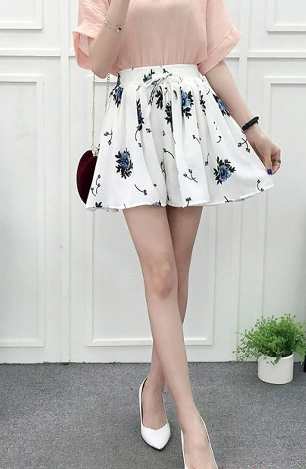 HOW'ON Women's Summer Casual Comfy Culottes Shorts Elastic Waist Wide Leg Shorts