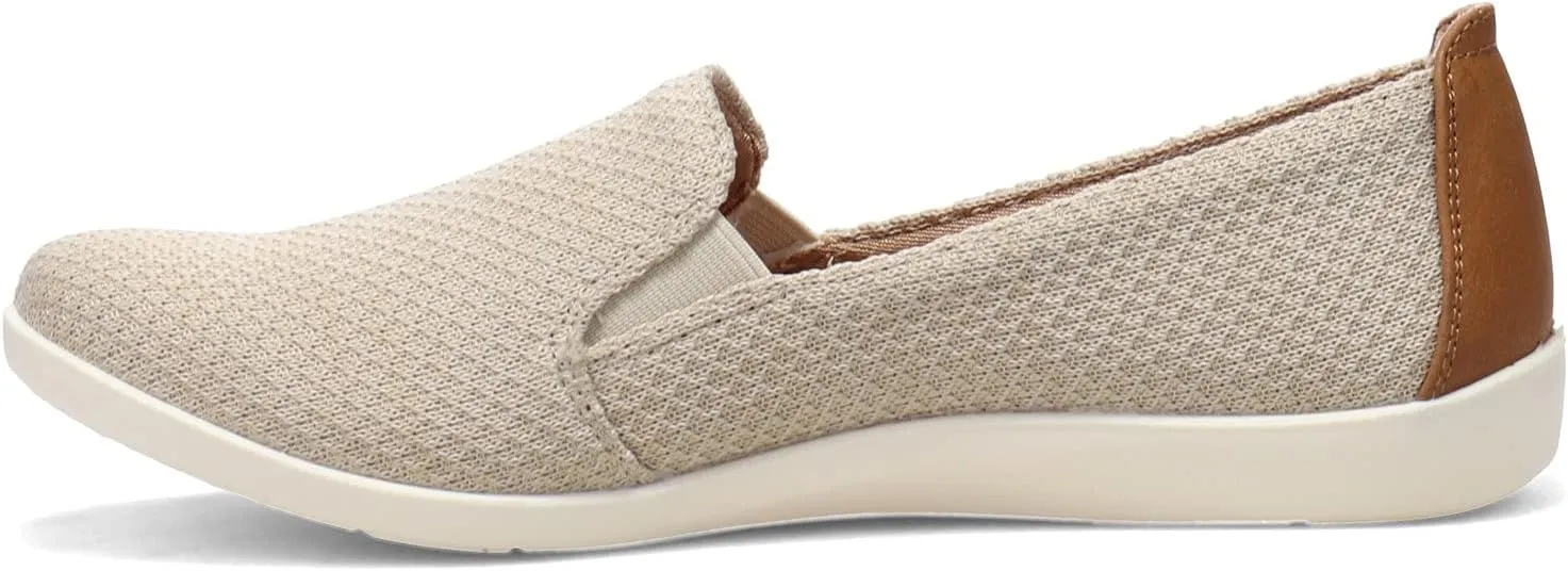 LifeStride Women's Next Level Slip-On Sneaker, Cream, 9.5