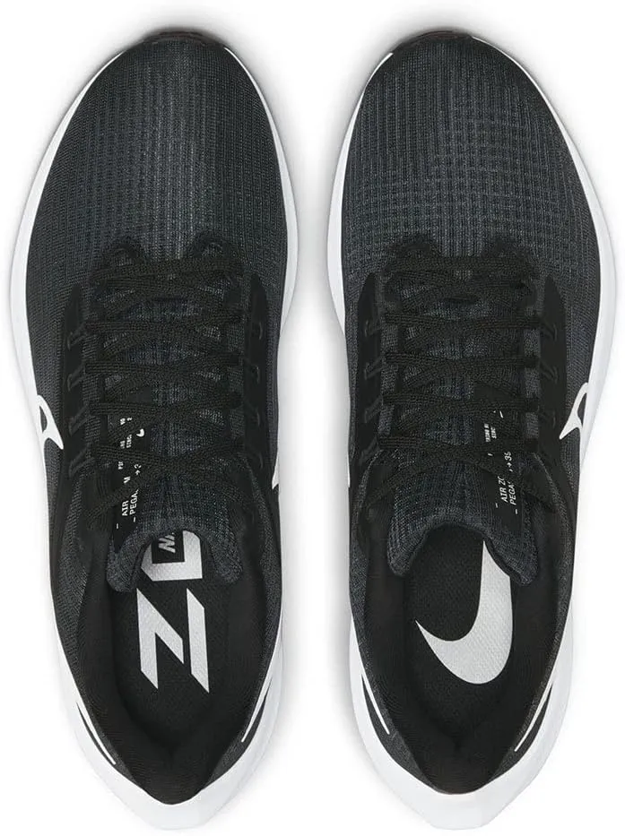 Nike Men's Sneaker