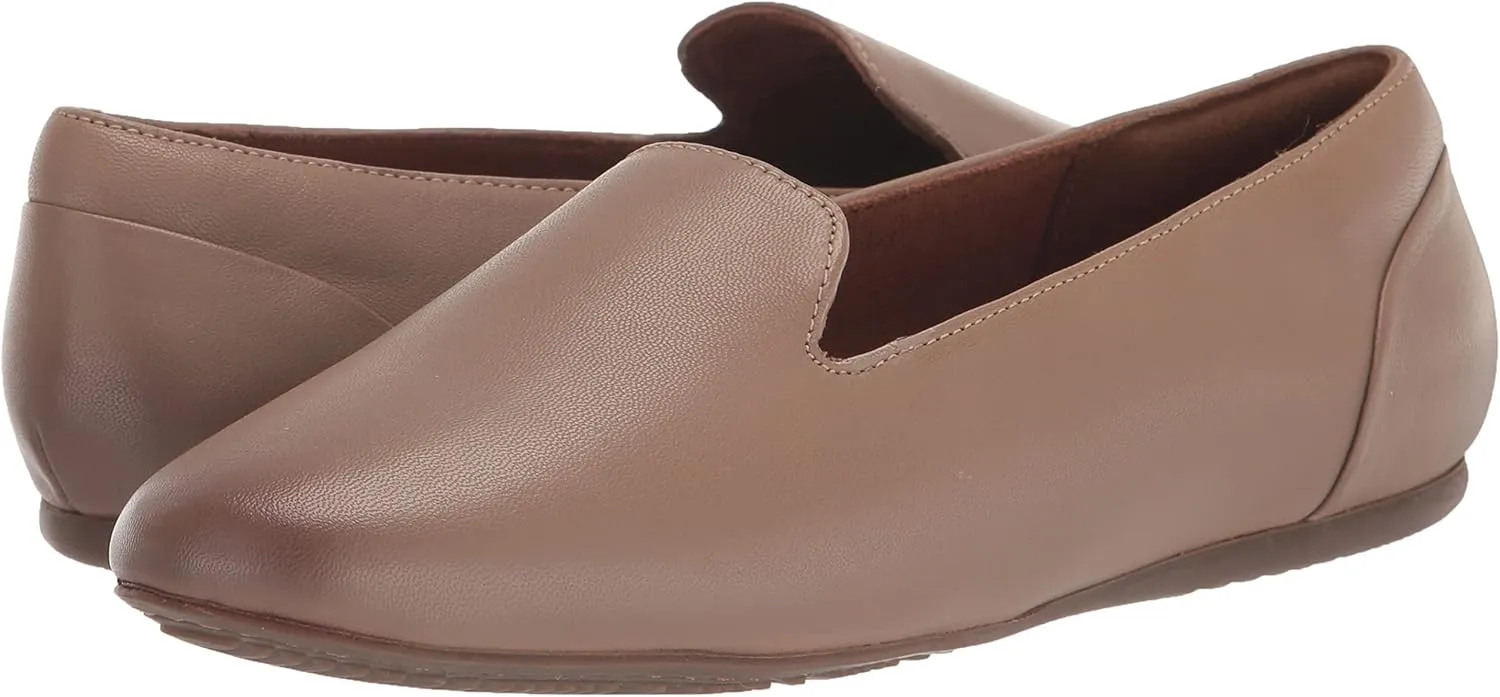 SoftWalk Women's Shelby Loafer Flat