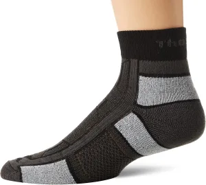 Thorlos Men's Oaqu Thin Cushion Outdoor Athlete Ankle Socks