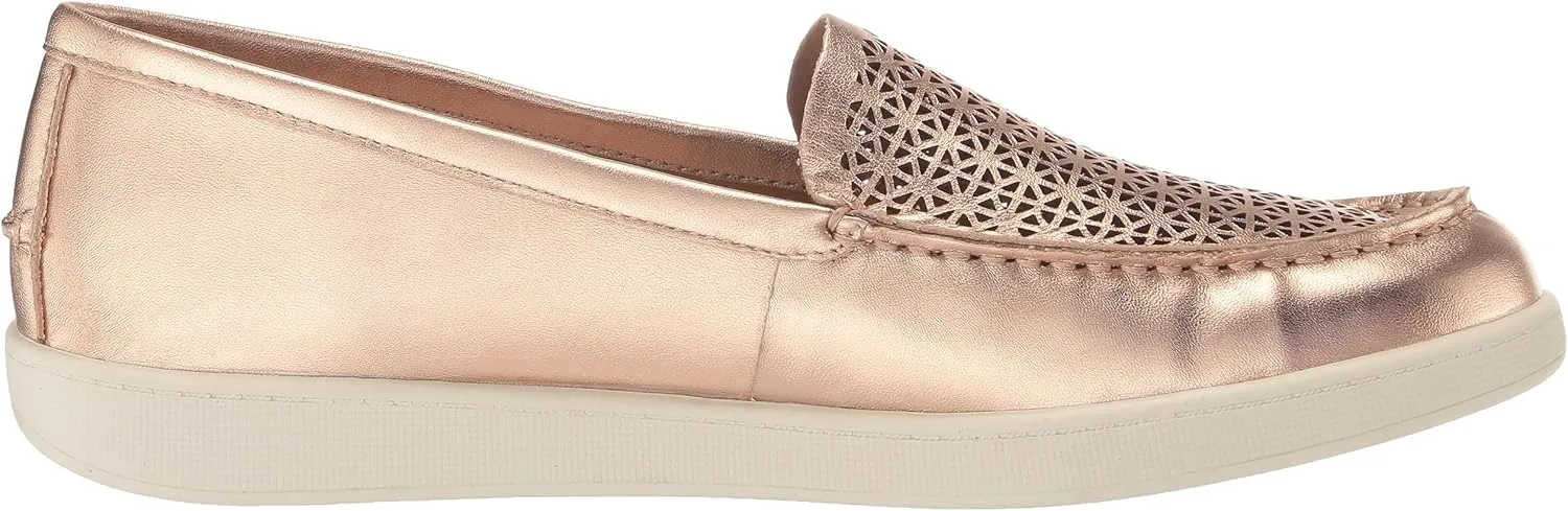 Trotters Women's Audrey Loafer