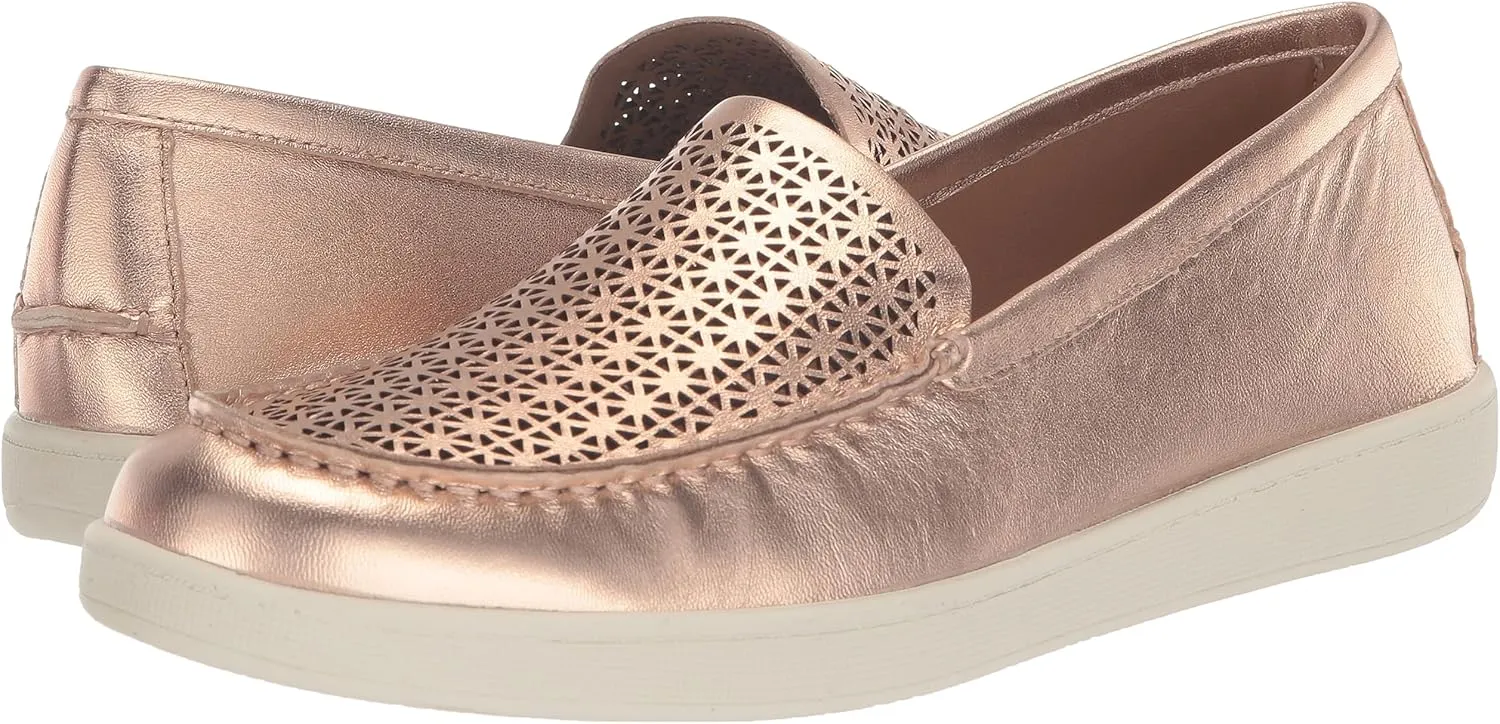 Trotters Women's Audrey Loafer