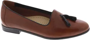 Trotters Women's Liz Tassel Loafer Flat