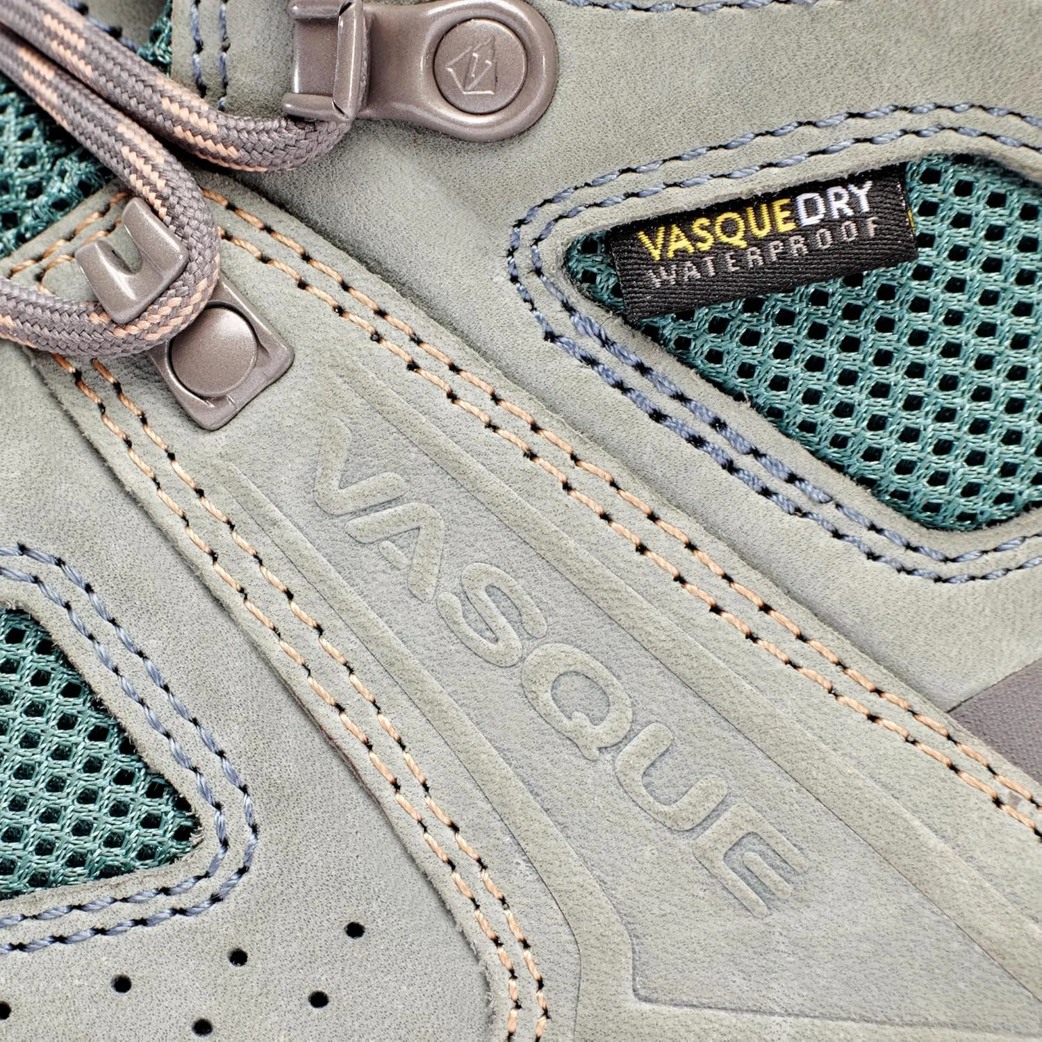Vasque Women's Breeze Waterproof Hiking Boot, Rum Raisin