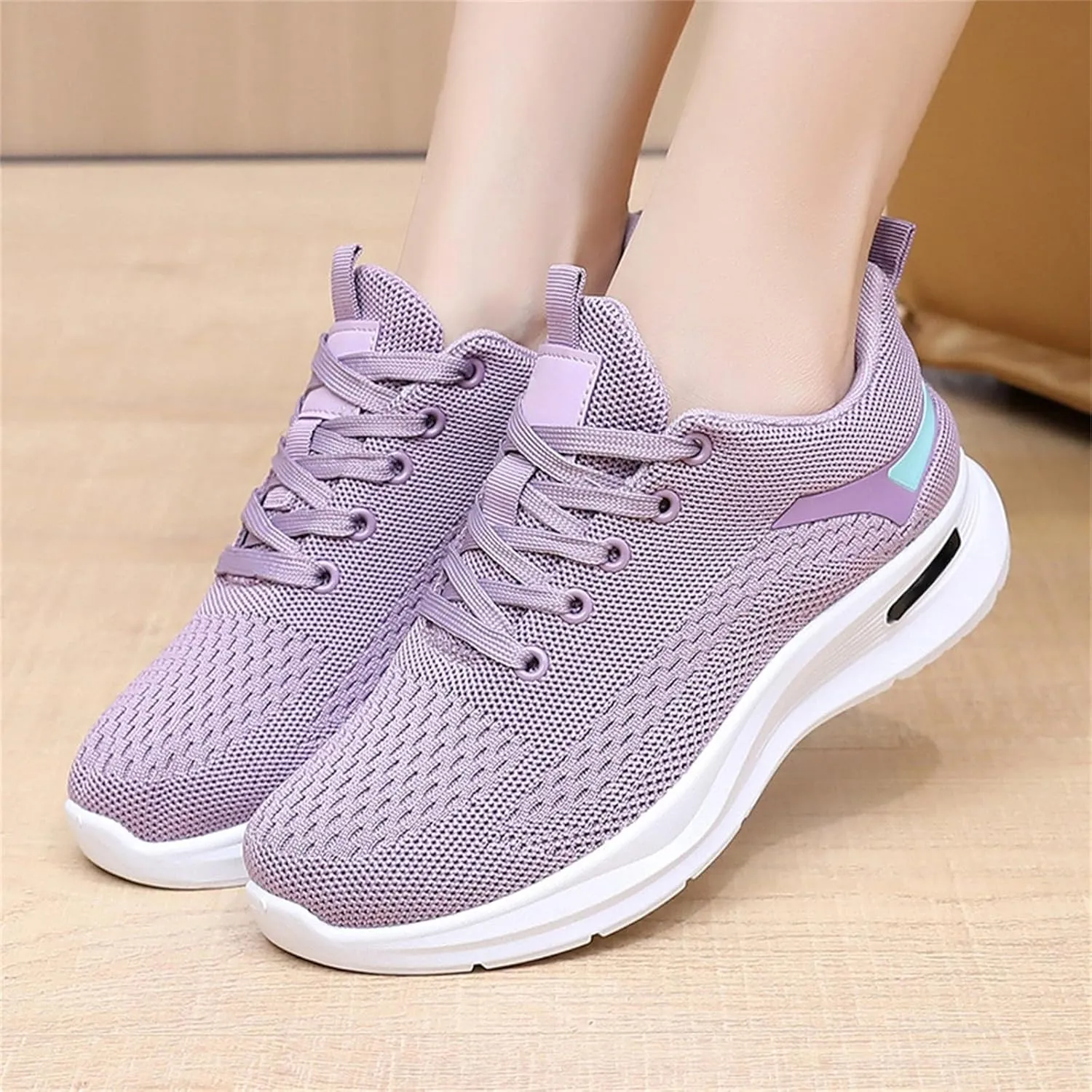 Women Walking Shoes Ladies Running Sneakers Breathable Mesh Sports Shoes Casual Lightweight Gym Lace up Sneakers