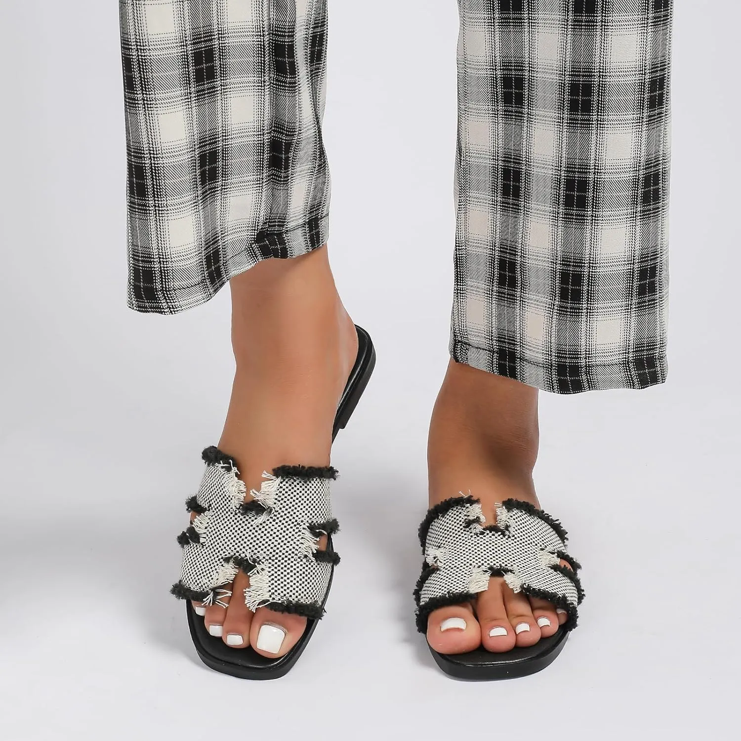Women's Flat Slide Sandals Square Open Toe Flat Sandals Summer Flats Casual Slip on Fringe Trim
