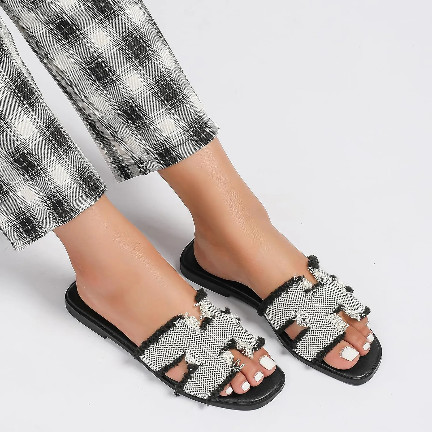 Women's Flat Slide Sandals Square Open Toe Flat Sandals Summer Flats Casual Slip on Fringe Trim