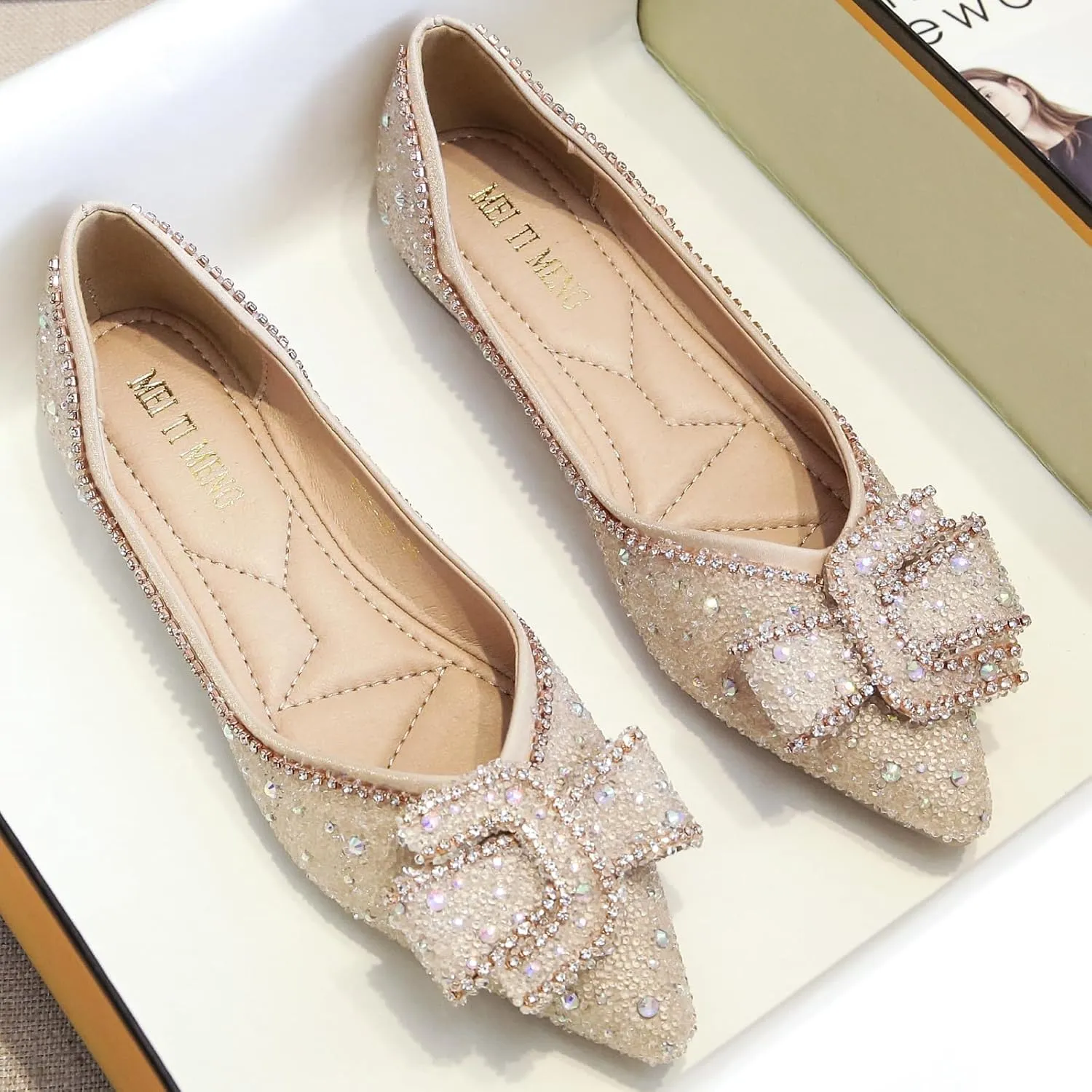 Women's Pointed Rhinestone Flat Shoes Glitter Flowers Wedding Comfortable Dress Shoes